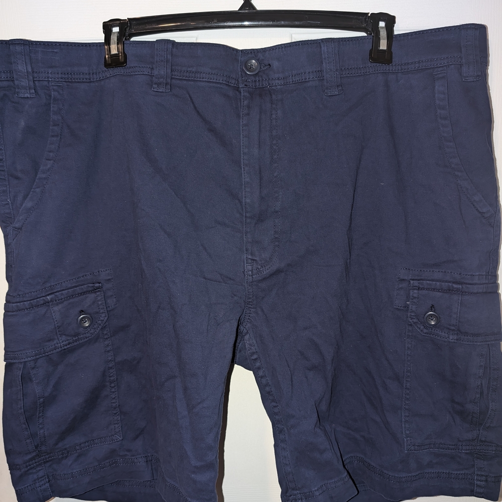 Men's Navy Cargo The Foundry Shorts Size 50